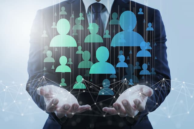 業務支援システムと事務代行の比較｜どっちがコスパがいい？